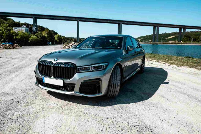 Redefining Business Travel with Car Rental Dubai Redefining Business Travel with Car Rental Dubai